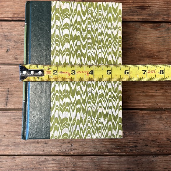 3 Volumes of Reader's Digest Vintage decorative books - Picture 5 of 8